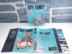 Spy x Family 10 (Jaquette exclusive Les Libraires Ensembles) (01)